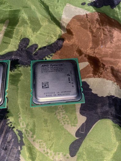 2x AMD Opteron 2218 CPUs with HP 419626-001