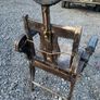 antique barbers chair Image 2