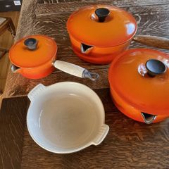 Vintage 'Le Creuset" saucepan set and pie dish