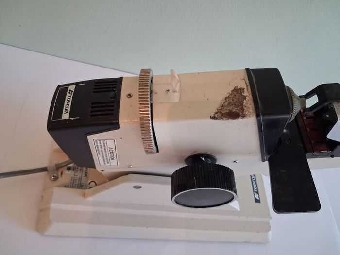 Postage - Topcon LM 6 Microscope - Not Powering up