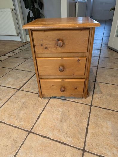 Solid Pine 3 Drawer Bedside Locker