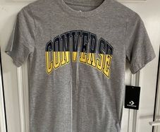 Converse T-shirt