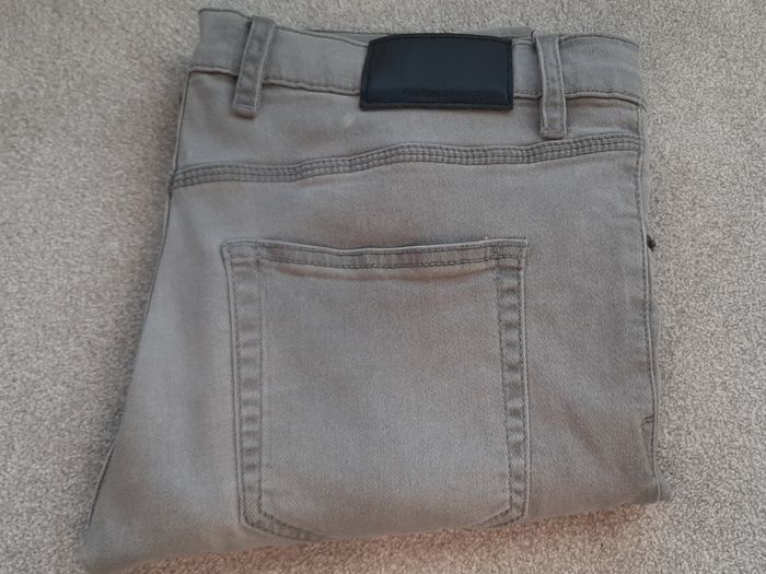 Skinny Jeans Size 32 French Connection