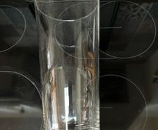 Flower vase