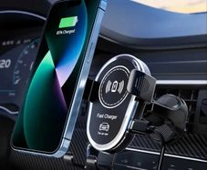 Wireless Car Charger with 15W Fast Charging And Automatic Clamping