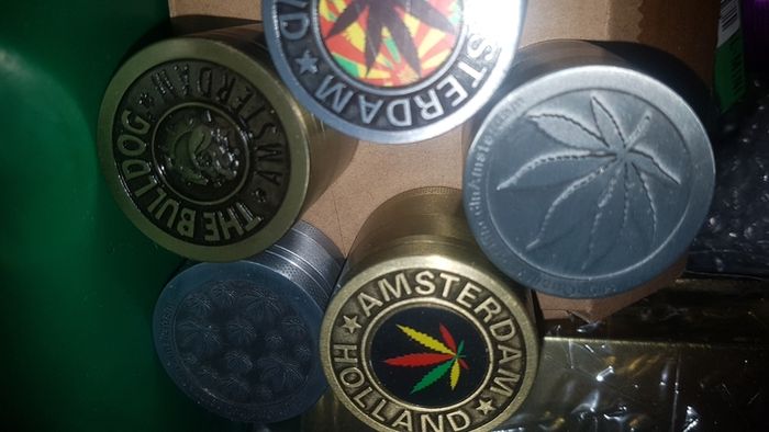 Metal Grinders Small various designs and sizes 10 to 15