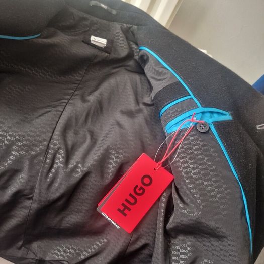 New HugoBoss Coat