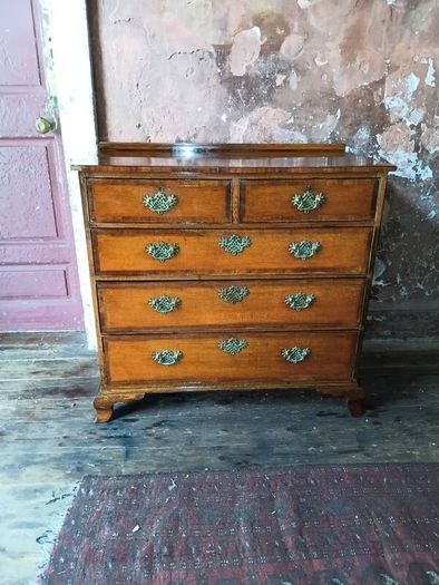 Antique Art & Crafts Chest of Drawers