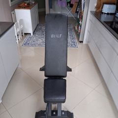 Exercise bench