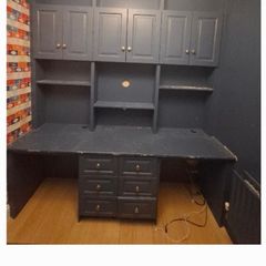 shelving unit