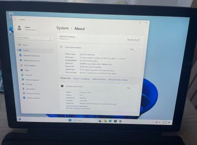 Surface pro 7+ i5/256G/16G