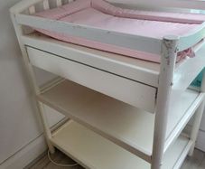 baby changing table