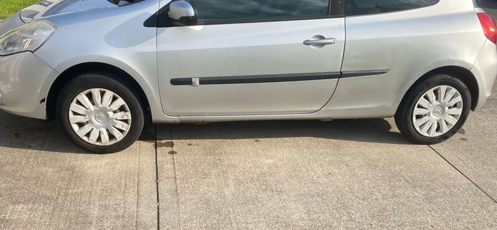 2010 Silver Renault Clio 1.1L Petrol (TAXED& NCT)