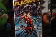 Flashpoint ! Issue #1 ! 1st Full App of Batman (Thomas Wayne) ! 1st App of Element Woman ! 1st App of Outsider (Michael Desai) ! 2011 ! by DC Comics !