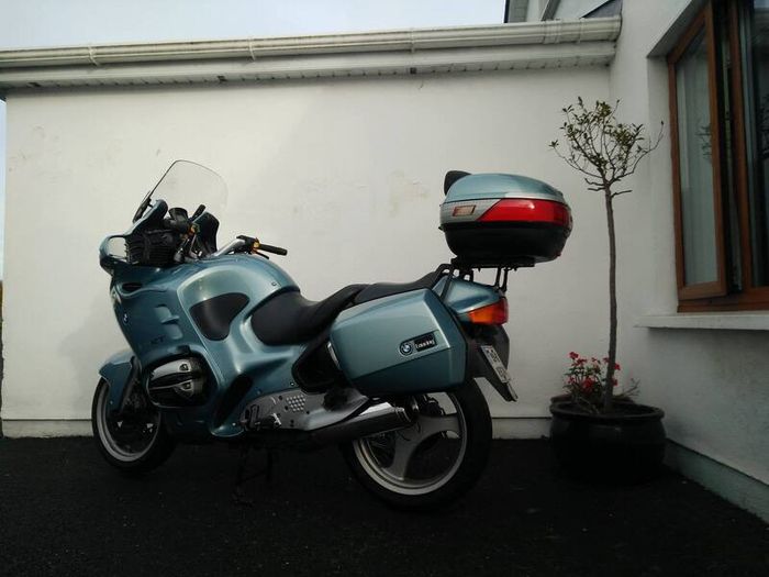 1999 BMW R1100RT Motorcycle
