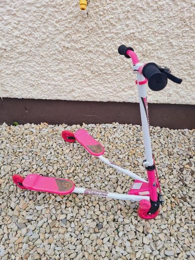 scooter flicker