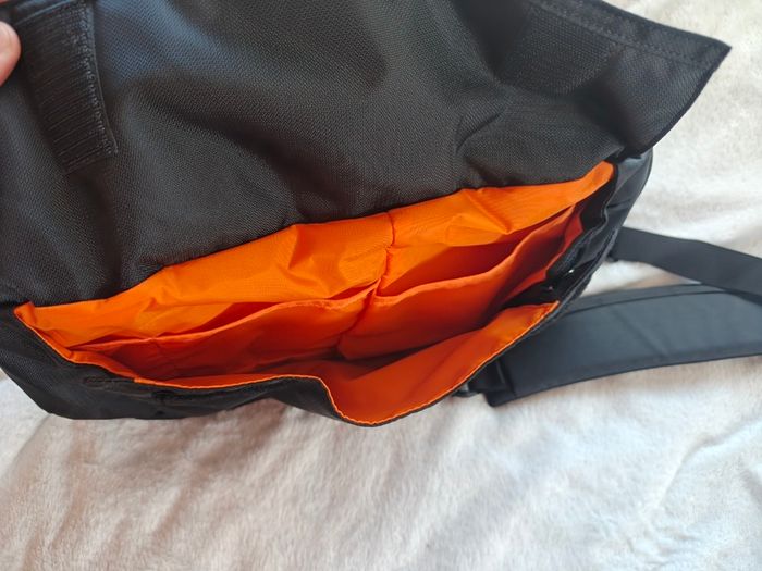 Mystery Ranch District Pro Messenger Bag Black & Orange