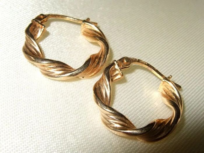 Pristine 9ct Gold 1" Twisted Rope Hoop Earrings