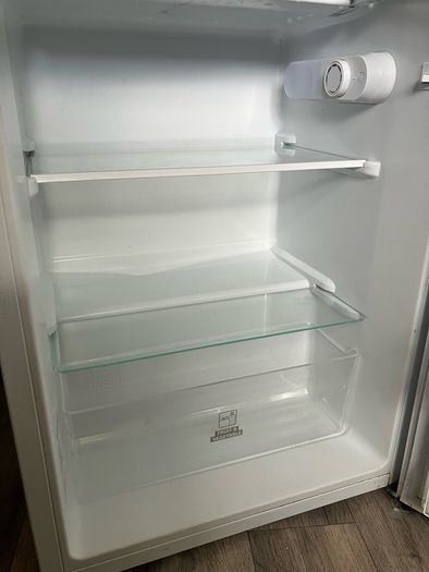 Fridge Freezer - Under Counter Compact Fridge with Freeze Zone