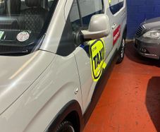 Taxis rental available Ford transit custom