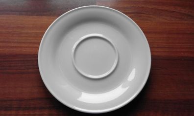 Linear Stoneware Saucer