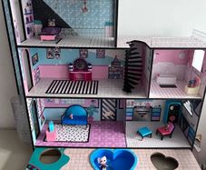 LOL Surprise doll's house & accessories