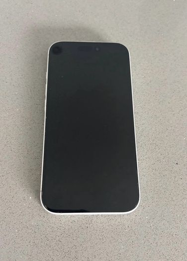 Iphone 16 White