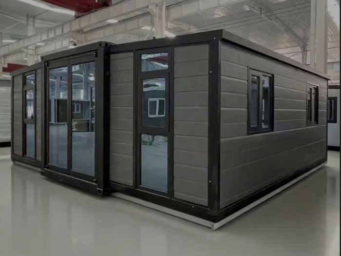 House- Container House