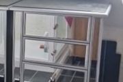 Mirror chest of drawers