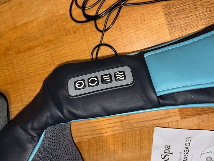 InvoSpa Neck massager