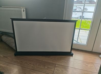 compact projector screen