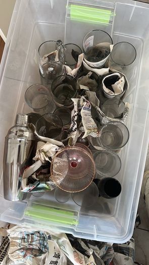 Free glasses box