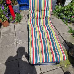 sun loungers