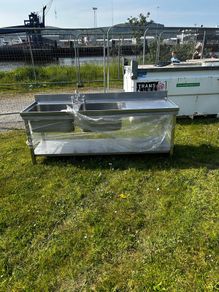 commercial sink to rent