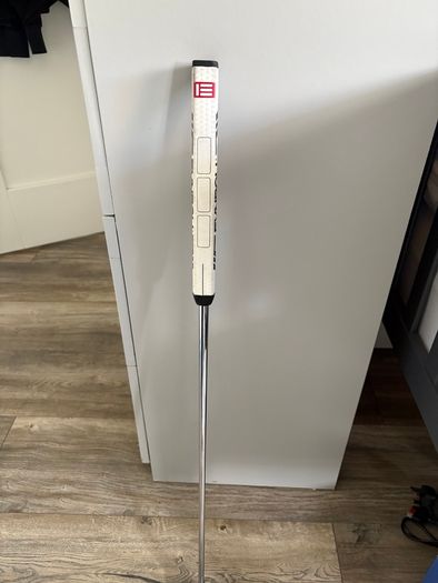 EVN Roll ER2v Putter