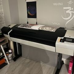 Large format Printer. HP DesignJet 44" T1300