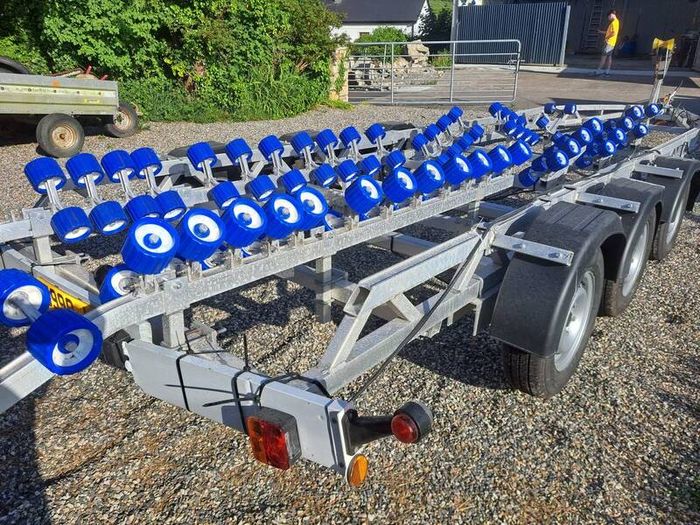 30 ft boat trailer