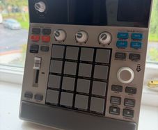 Akai MPC Sample