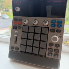 Akai MPC Sample