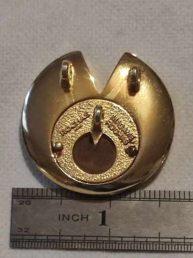 Vintage Madam Rochas Paris pendant