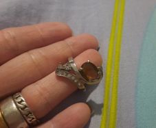 Stunning dress ring