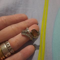 Stunning dress ring