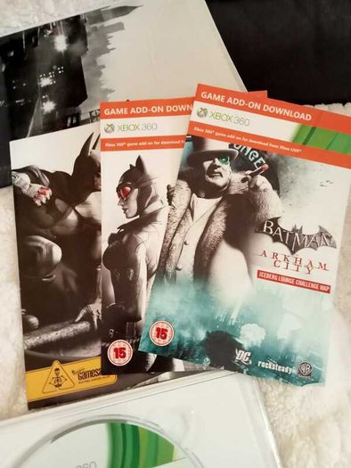 Batman: Arkham City Collector's Edition Xbox 360 - Complete Set with Statue