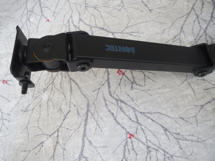 Dual Monitor Arm
