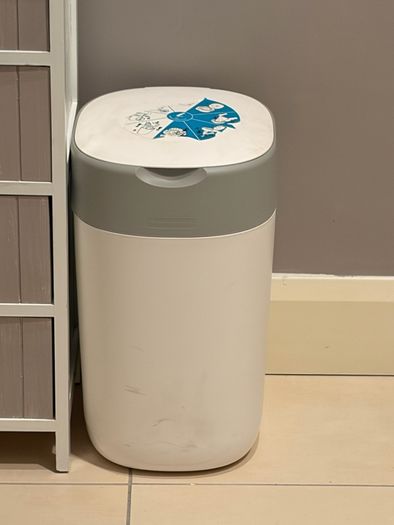 nappy bin + 1 insert