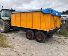 Grain/nut trailer