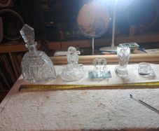 Glass crystal figures