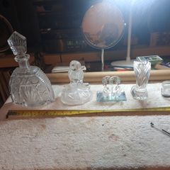 Glass crystal figures