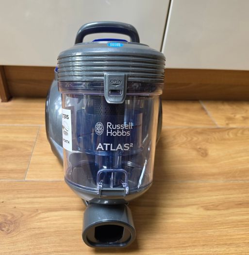 Vacuum Cleaner / Hoover