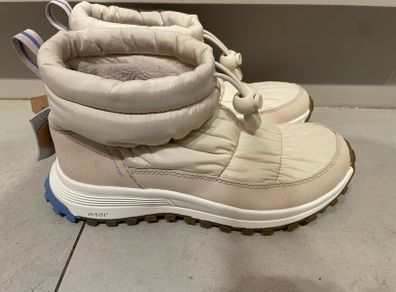 Clarks snow winter boots waterproof ankle boots BNWT size UK 5